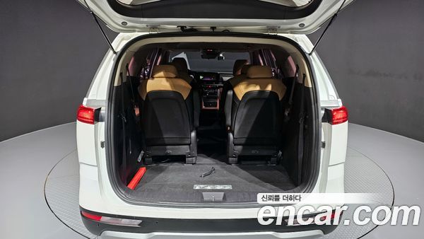 Kia Carnival 2021, фото 20