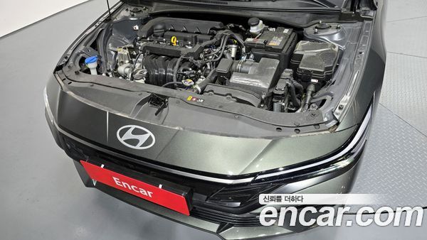 Hyundai Elantra 2024, фото 6