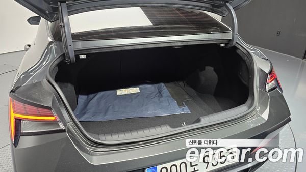 Hyundai Elantra 2024, фото 20