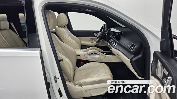 Mercedes-Benz GLS 2022, фото 10