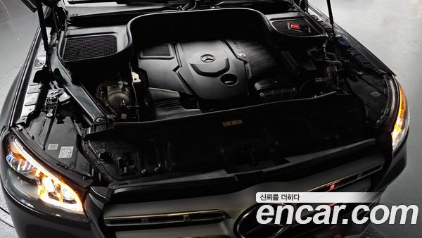 Mercedes-Benz GLS 2022, фото 6