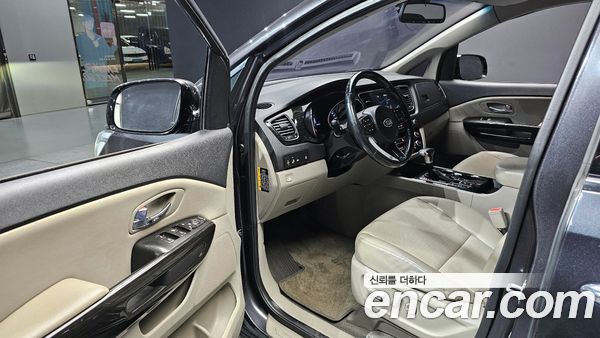 Kia Carnival 2020, фото 11