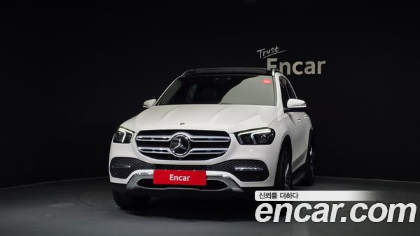 Mercedes-Benz GLE 2023, фото 3