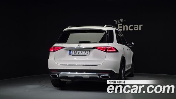 Mercedes-Benz GLE 2023, фото 4