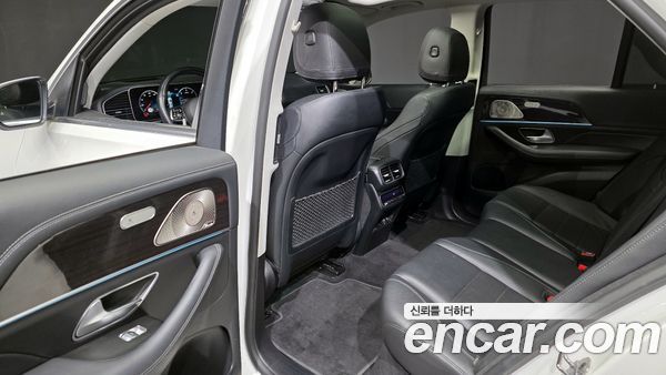 Mercedes-Benz GLE 2023, фото 11