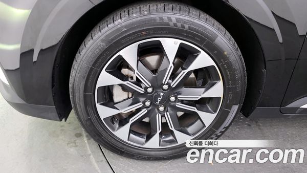 Kia Carnival 2023, фото 5