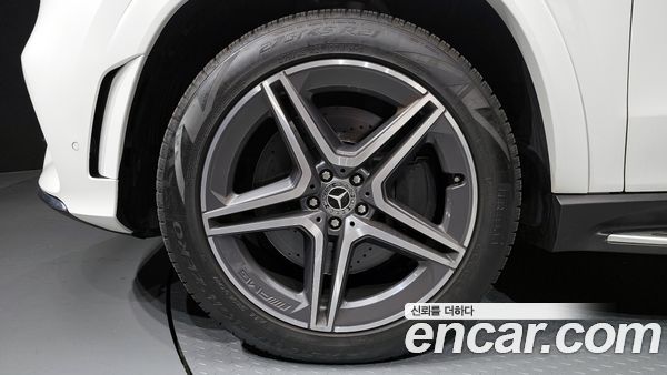Mercedes-Benz GLS 2022, фото 5