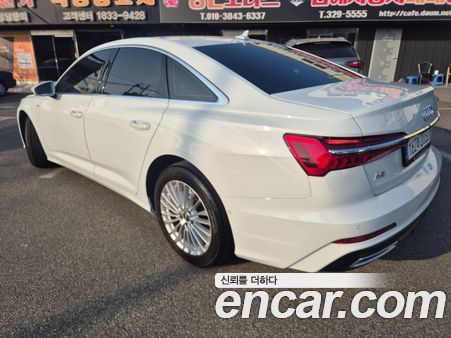 Audi A6 2020, фото 6