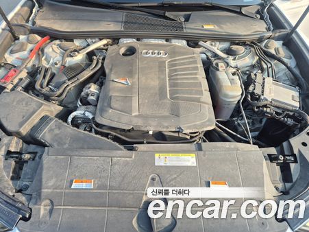 Audi A6 2020, фото 17