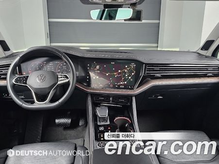 Volkswagen Touareg 2024, фото 7