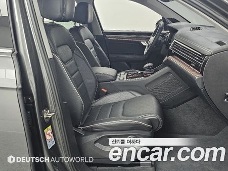 Volkswagen Touareg 2024, фото 10