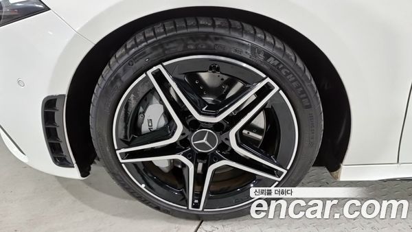 Mercedes-Benz A-Class 2023, фото 5