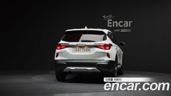 Kia Seltos 2022, фото 4