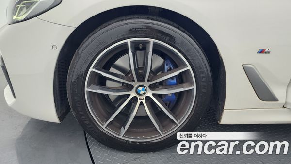 BMW 5 Series 2022, фото 5