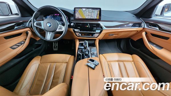 BMW 5 Series 2022, фото 6