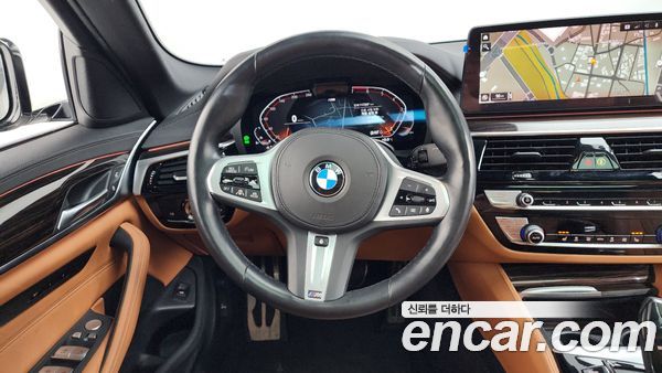 BMW 5 Series 2022, фото 12