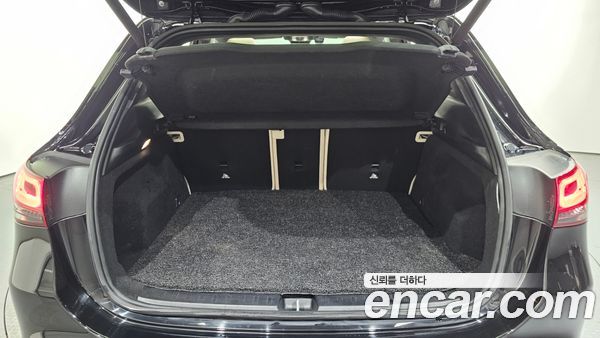 Mercedes-Benz GLA 2021, фото 20