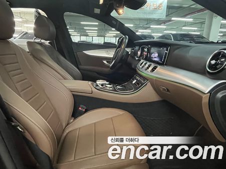 Mercedes-Benz E-Class 2020, фото 9