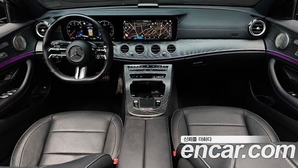 Mercedes-Benz E-Class 2022, фото 7