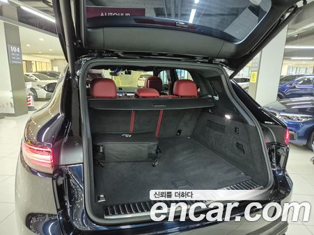 Porsche Cayenne 2023, фото 5
