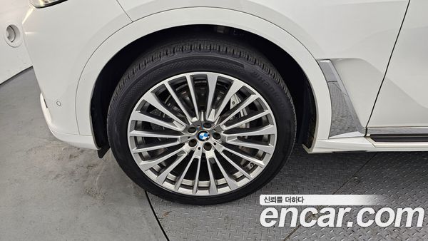 BMW X7 2022, фото 5
