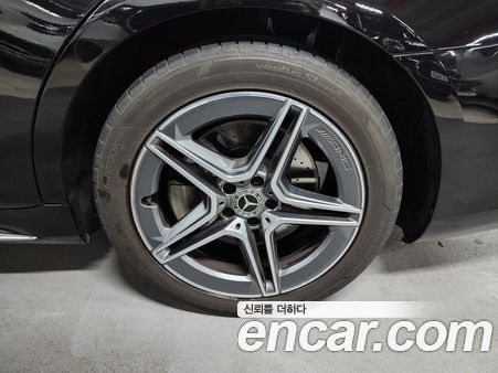 Mercedes-Benz S-Class 2021, фото 5