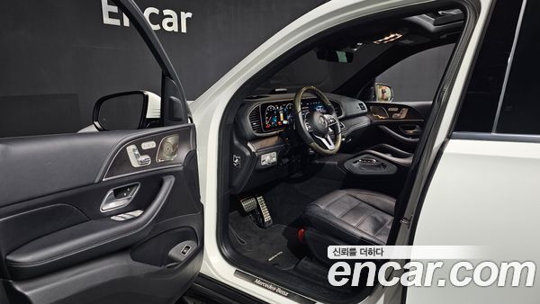 Mercedes-Benz GLS 2022, фото 11