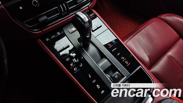 Porsche Macan 2024, фото 9
