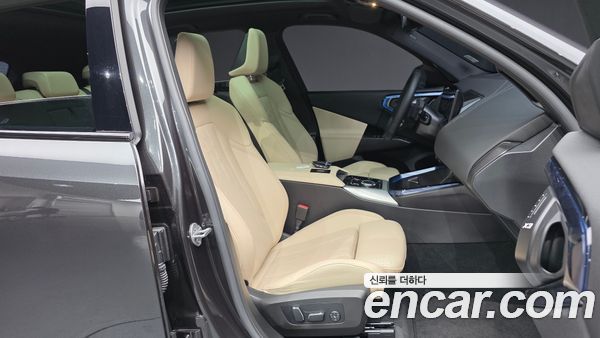 BMW X3 2025, фото 11