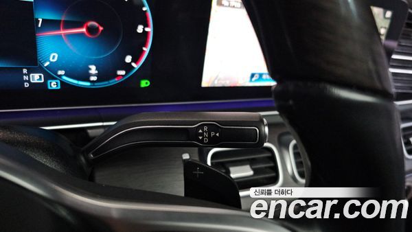 Mercedes-Benz GLS 2022, фото 9