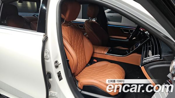 Mercedes-Benz S-Class 2023, фото 10