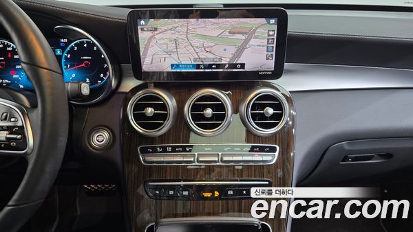 Mercedes-Benz GLC 2021, фото 14