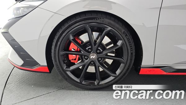 Hyundai Elantra 2022, фото 4