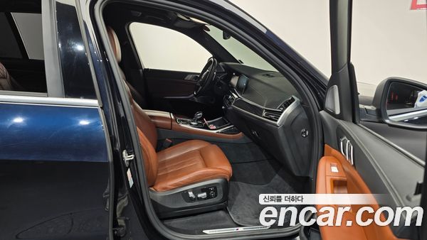 BMW X7 2022, фото 11