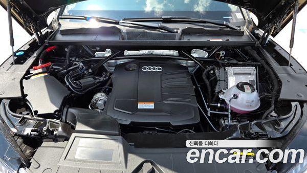 Audi Q5 2022, фото 20