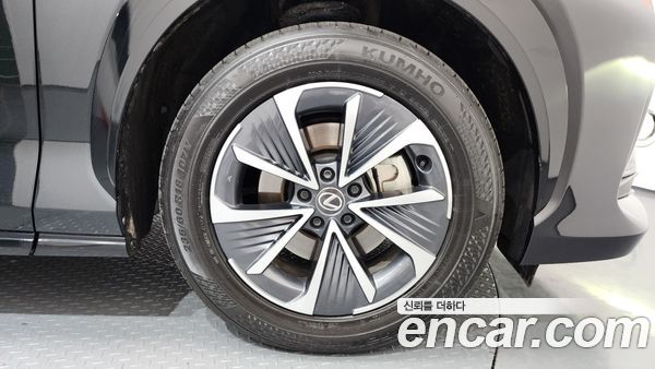 Lexus RZ 2023, фото 5