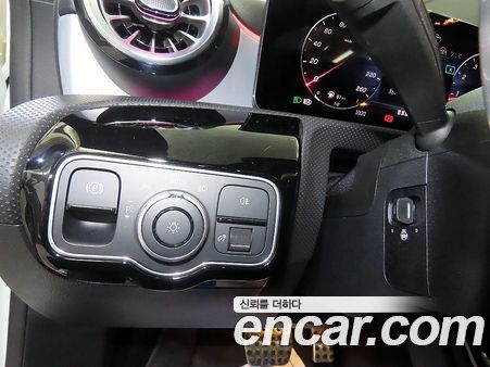 Mercedes-Benz CLA 2024, фото 15