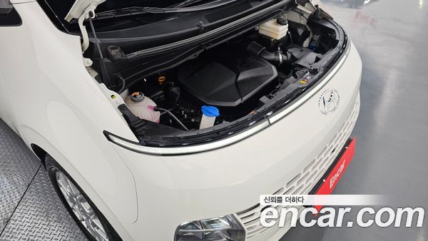 Hyundai Staria 2023, фото 6