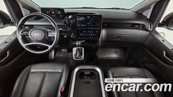 Hyundai Staria 2023, фото 7