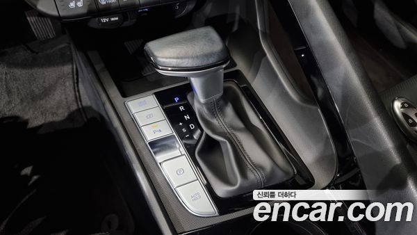 Hyundai Elantra 2024, фото 9