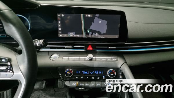 Hyundai Elantra 2024, фото 14