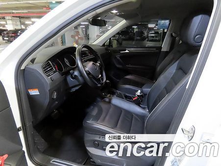 Volkswagen Tiguan 2020, фото 6