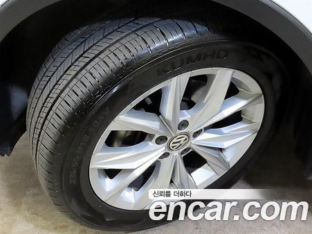 Volkswagen Tiguan 2020, фото 20