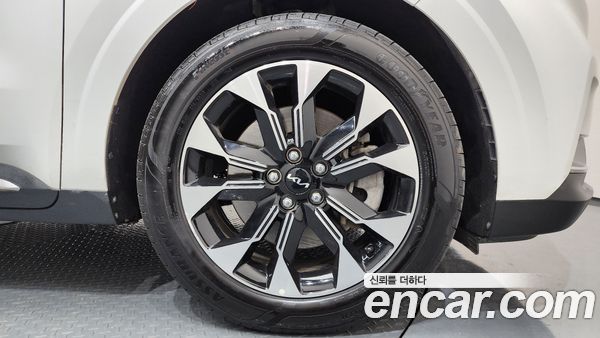 Kia Carnival 2023, фото 5