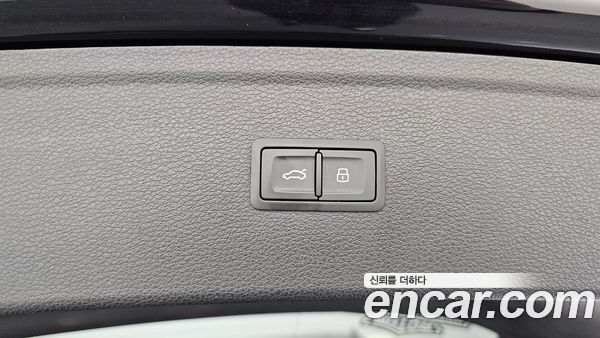 Audi SQ5 2020, фото 20