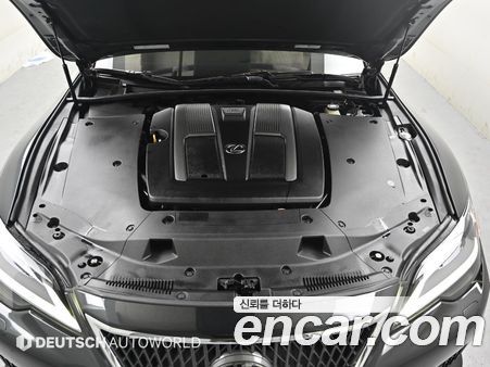 Lexus LS 2021, фото 6