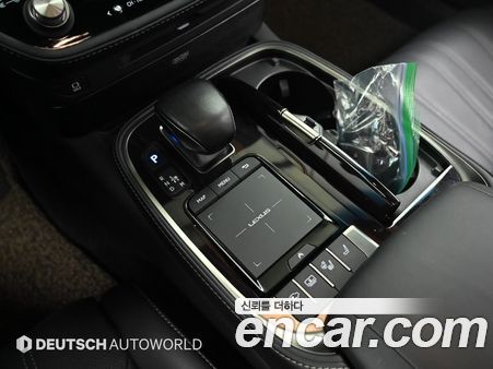 Lexus LS 2021, фото 9