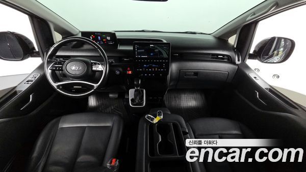 Hyundai Staria 2023, фото 7