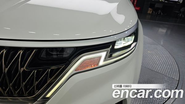 Kia Carnival 2023, фото 8