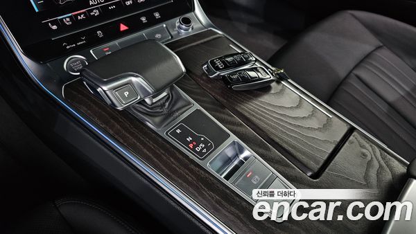 Audi A6 2020, фото 12